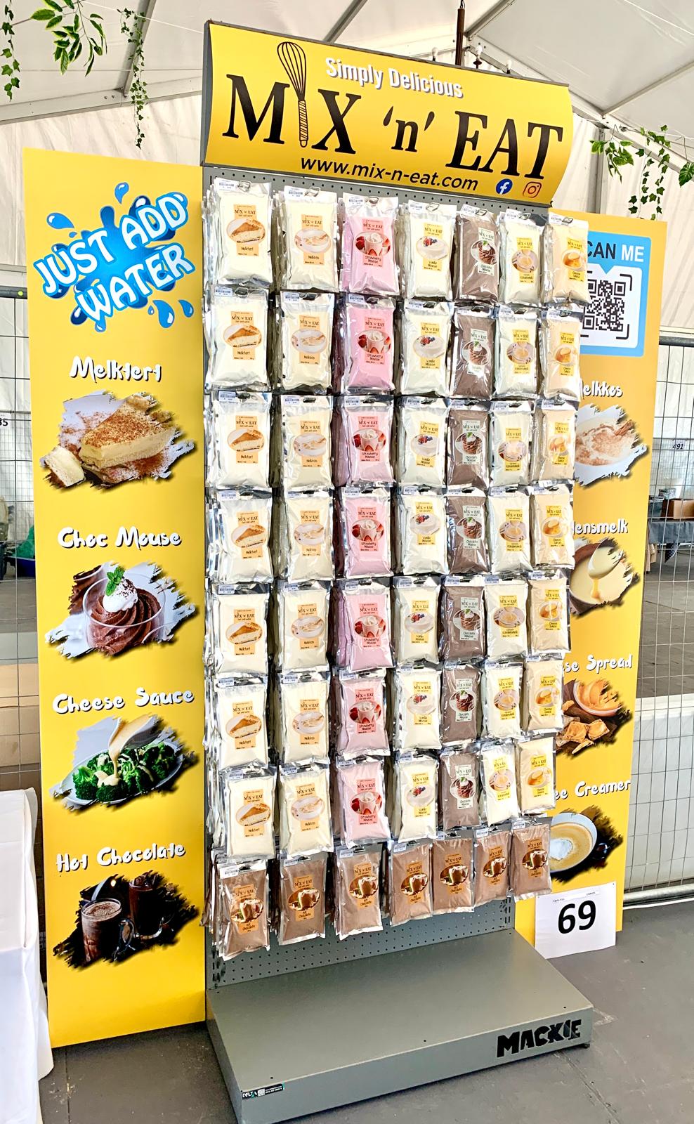 Mix ’n’ Eat stand and products